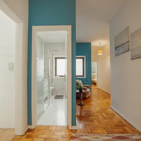 Summer Espinho Flat By Vacationy Apartment