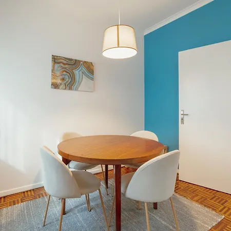 Apartment Summer Espinho Flat By Vacationy *