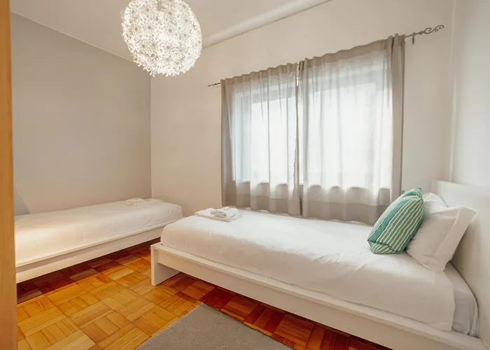 Summer Espinho Flat By Vacationy Oporto