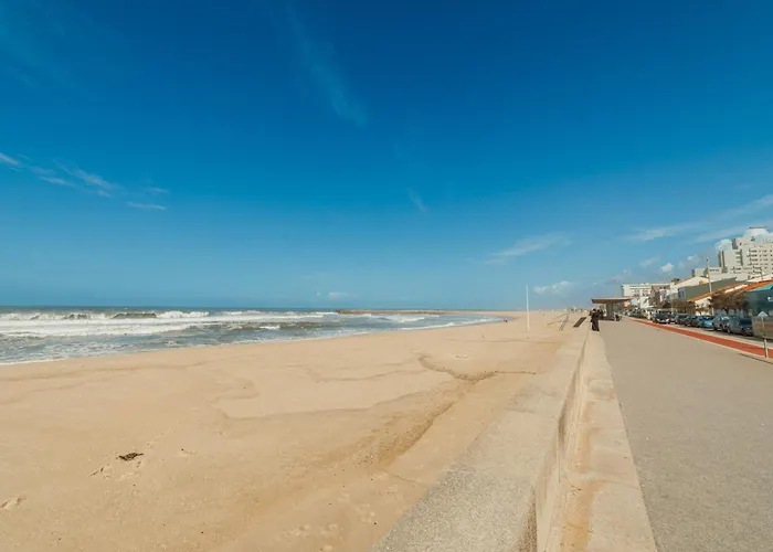 Summer Espinho Flat By Vacationy