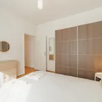 Summer Espinho Flat By Vacationy